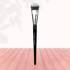 Liquid Foundation & Shadow Repair Brush