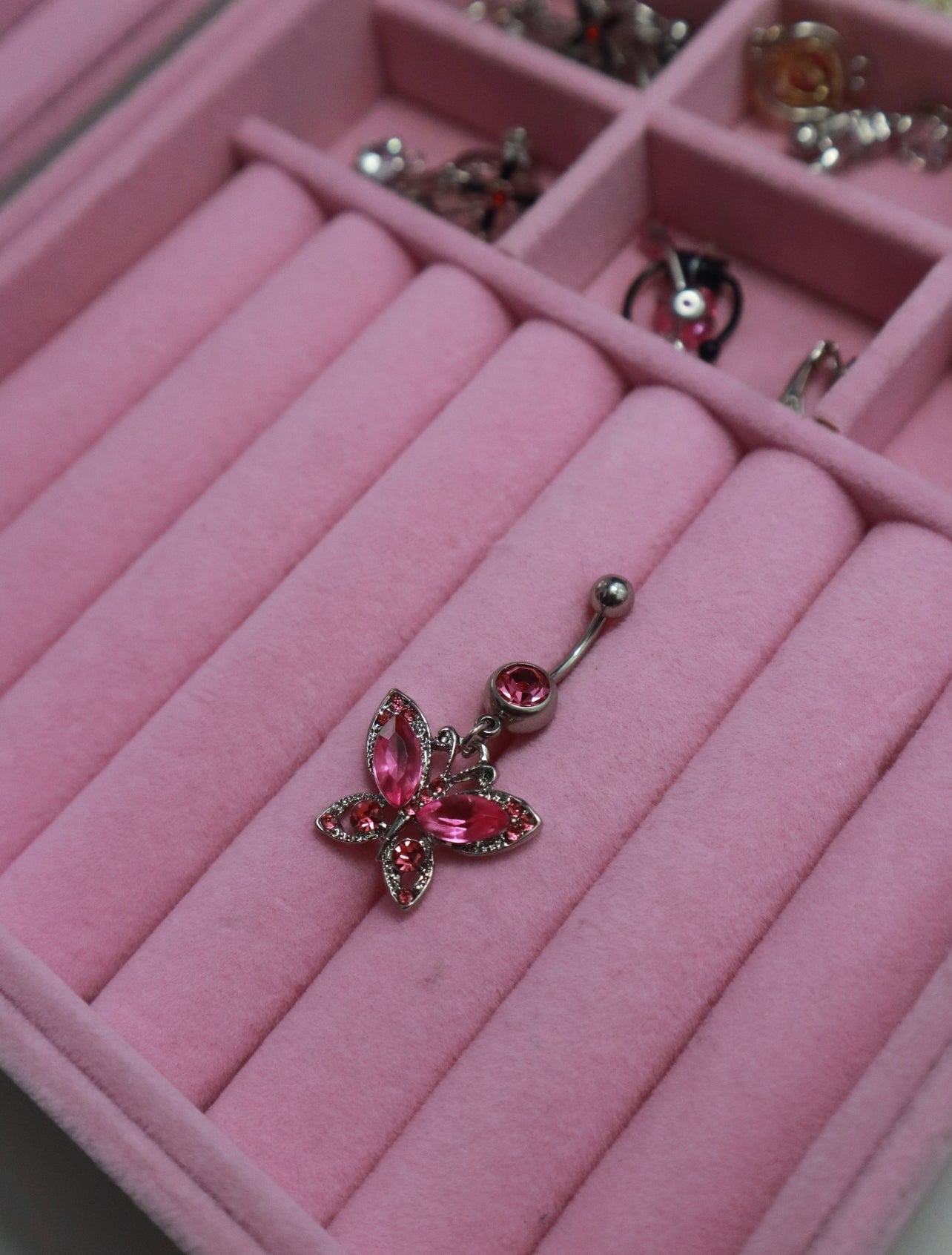 Liz Belly Ring
