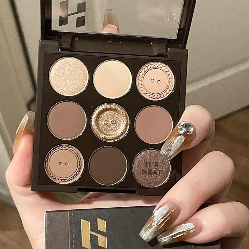 Low Saturation Oat Brown Eyeshadow Palette